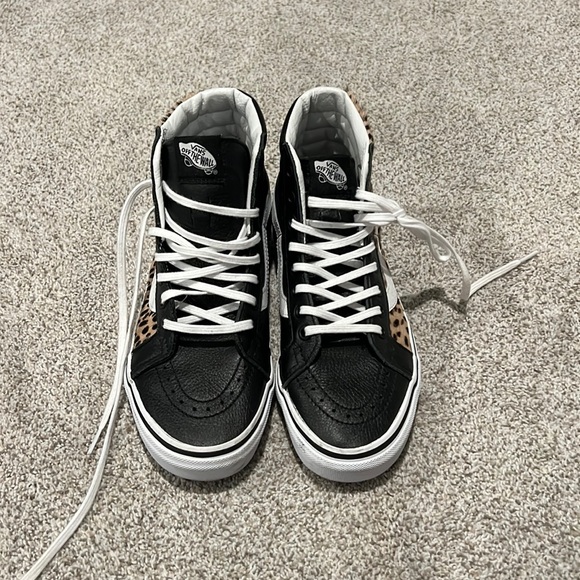 Leopard vans - Picture 2 of 8